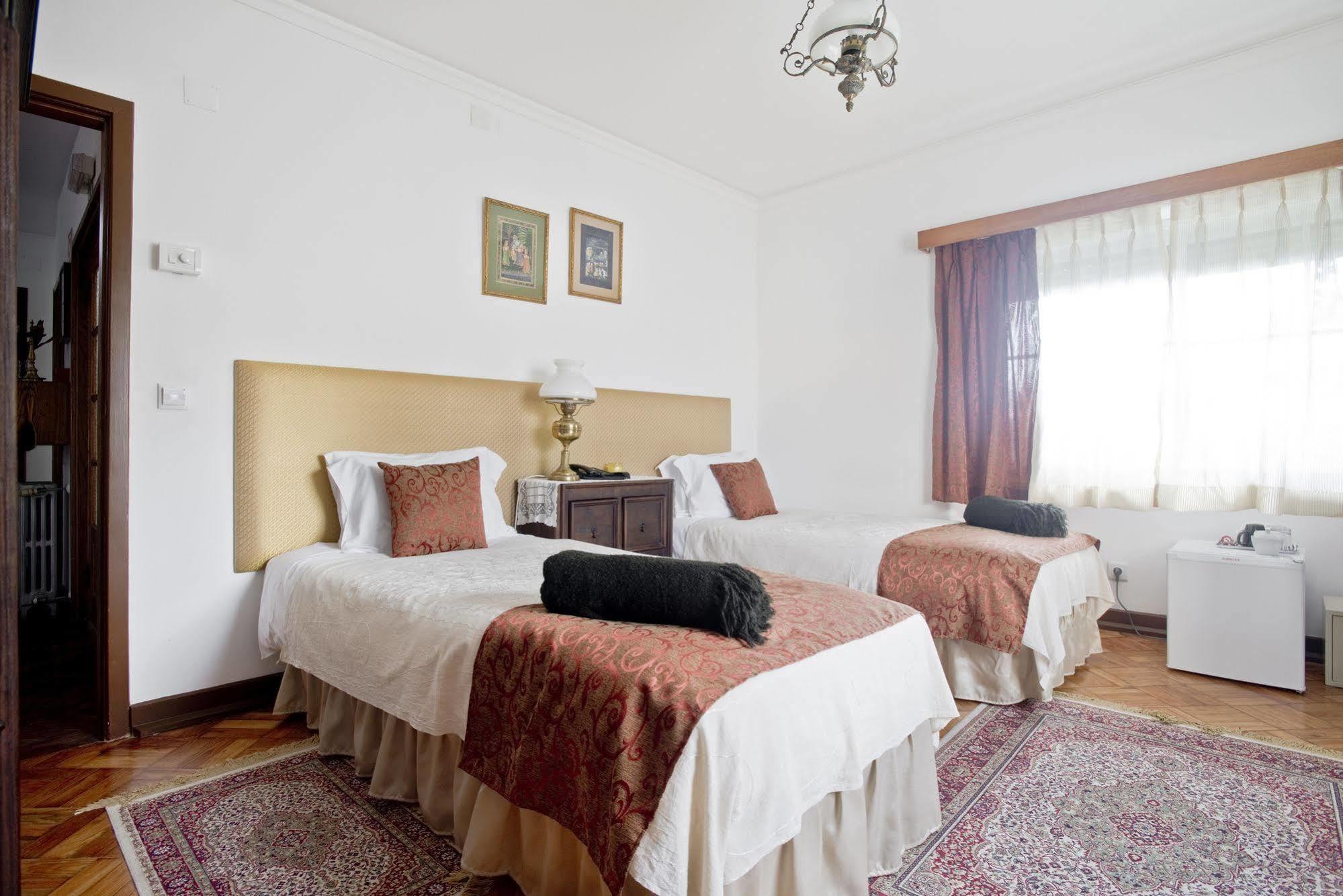 Casa Shanti Niketan Estoril Ngoại thất bức ảnh